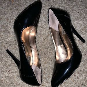 STEVE MADDEN BLACK HEELS